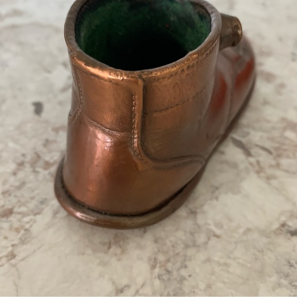 Vintage Brass / Bronze Baby shoe retro collector MCM - Picture 4 of 6